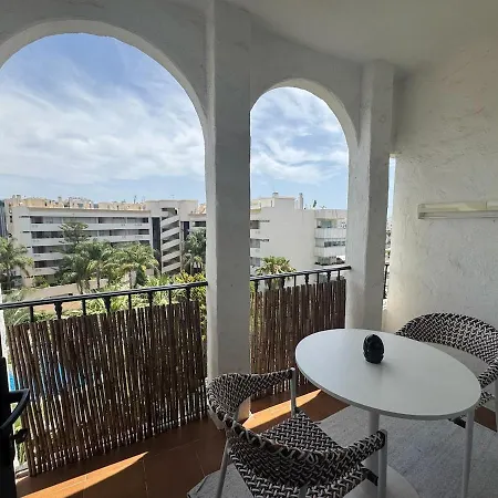 Perla Occidental Banus Private شقة ماربيا